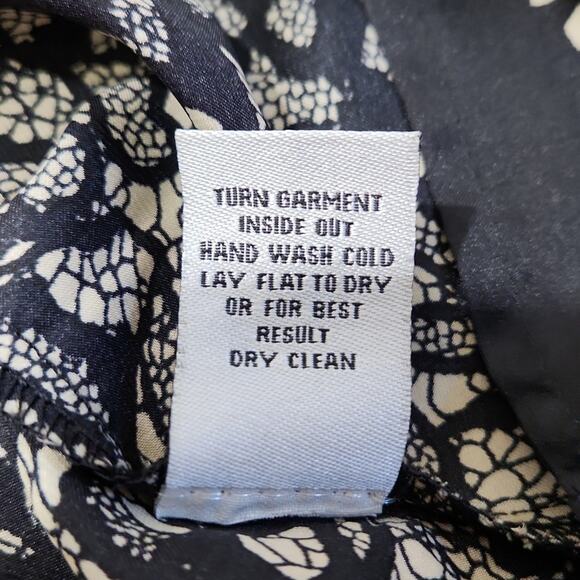 Signature By Larry Levine Leopard Print Cap Sleeve Mesh Faux Pearls Blouse Sz PL - Picture 9 of 10